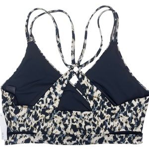 CORE 10 strappy surplice leopard print yoga/ sports bra women Size Medium